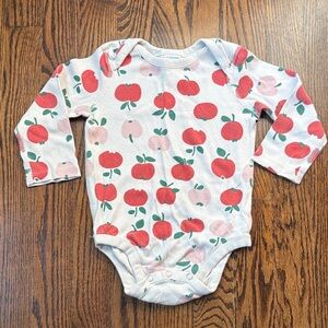 Hanna Andersson Apple Long Sleeve Bodysuit
